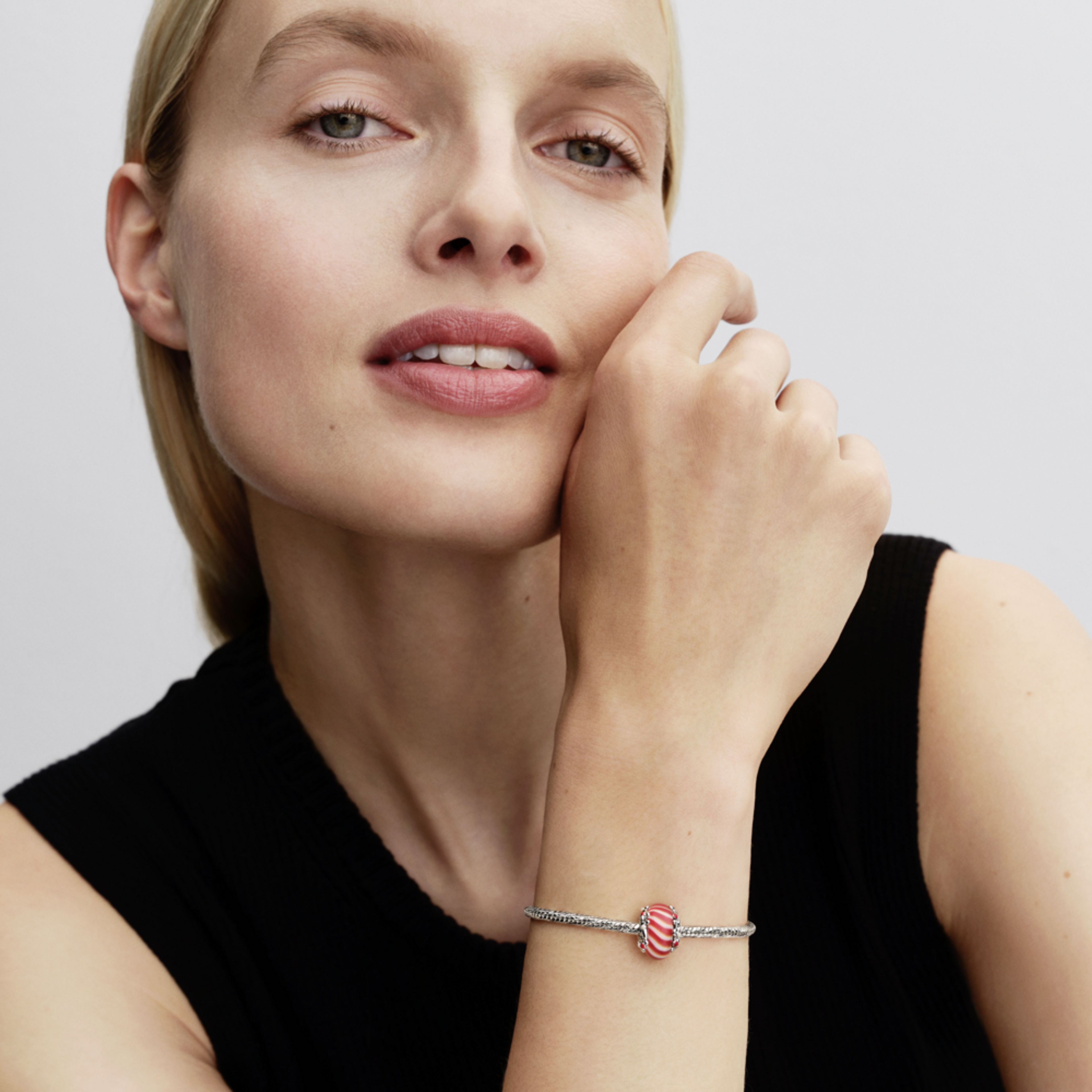 PANDORA Přívěsek Bonbón ze skla Murano - galerie #1