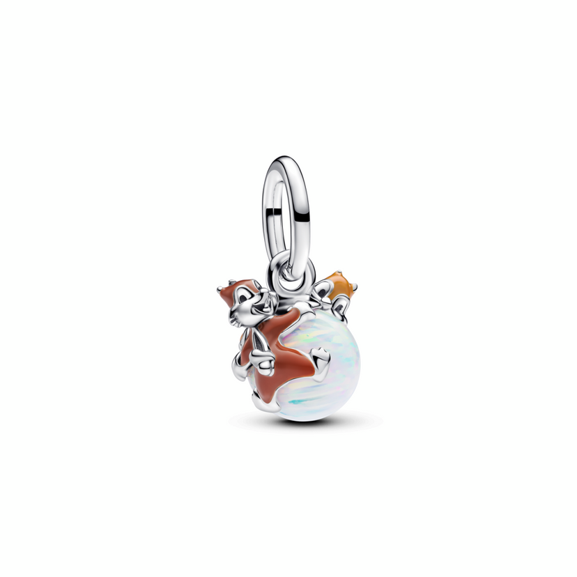 PANDORA Visací přívěsek Disney – Vánoční baňka a Chip a Dale